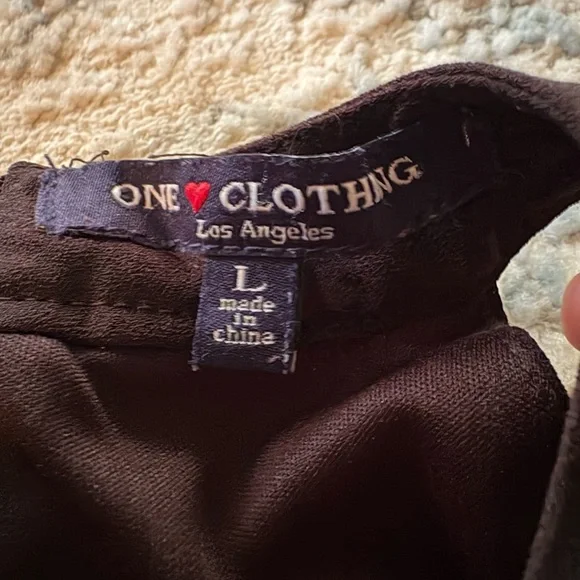 One Clothing Elegant Black Apparel - Picture 4 of 4